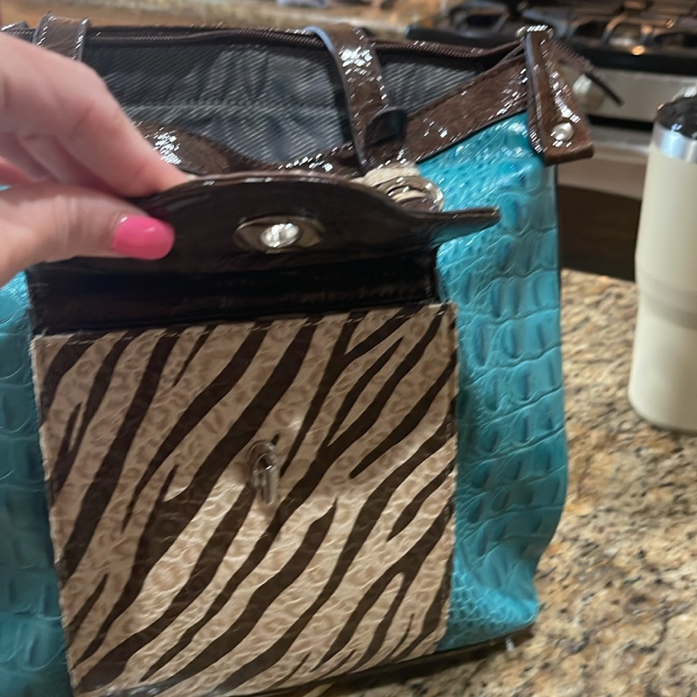 🔥Sale On Trend Leather purse with matching leather wallet - Picture 15 of 16